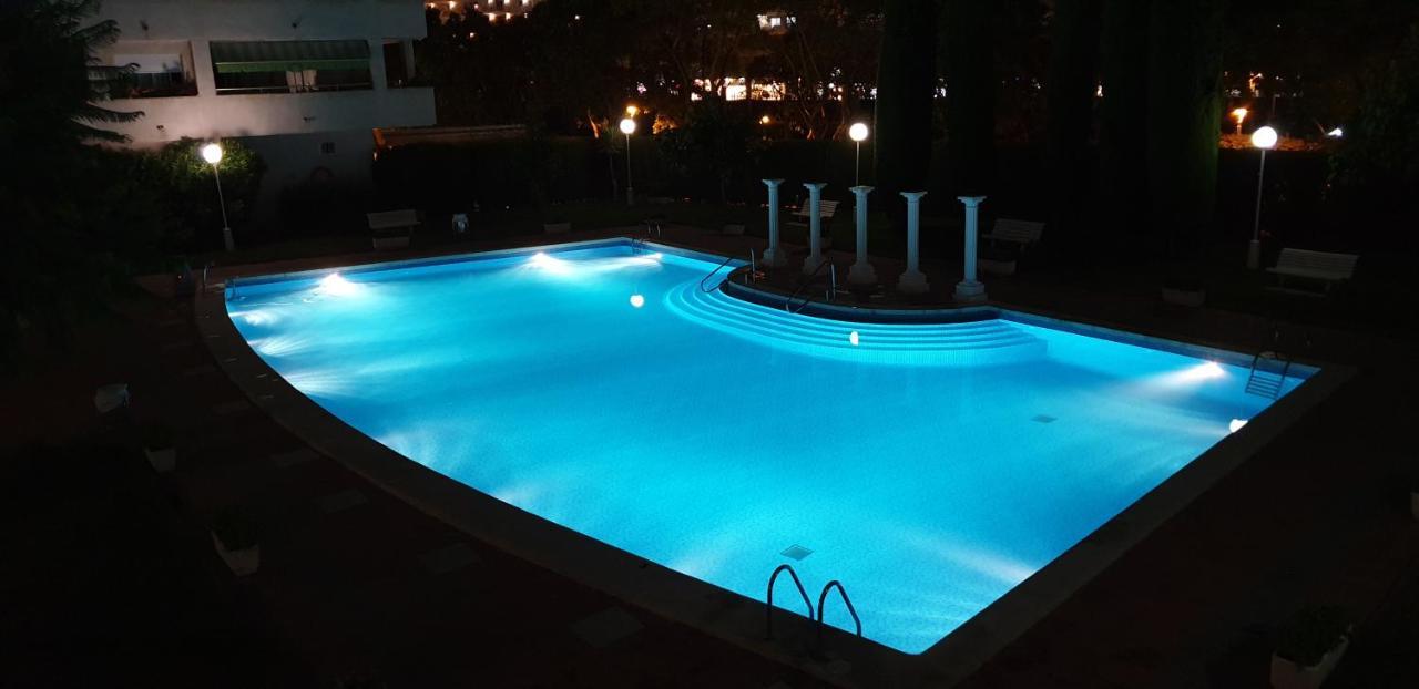 Apartment Center Salou Near Port Aventura מראה חיצוני תמונה