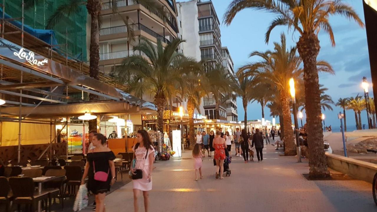 Apartment Center Salou Near Port Aventura מראה חיצוני תמונה